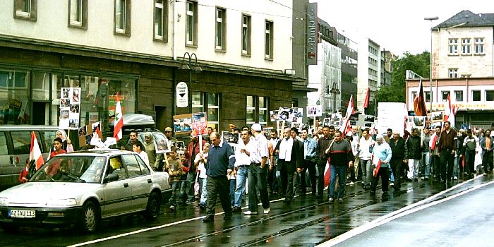 Demonstrationzug der FLF