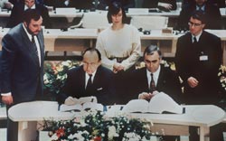 Feierliche Unterzeichnung des Vertrags von Maastricht