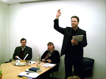 Holger Birke rezitiert